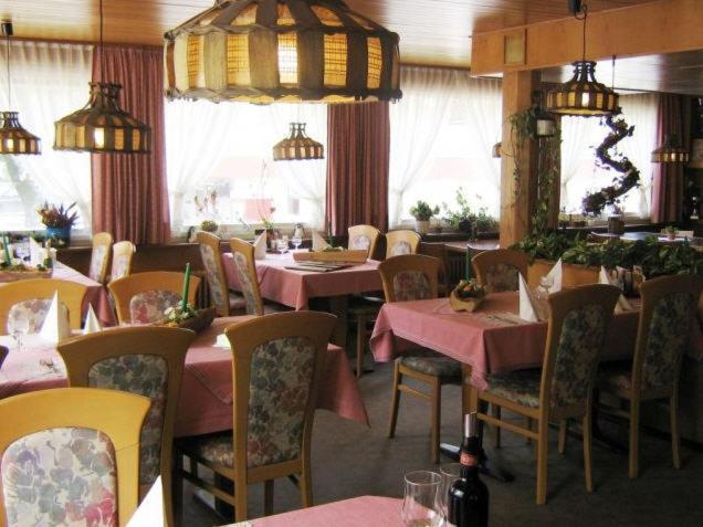 Hotel Hirschen Alt St. Johann Buitenkant foto