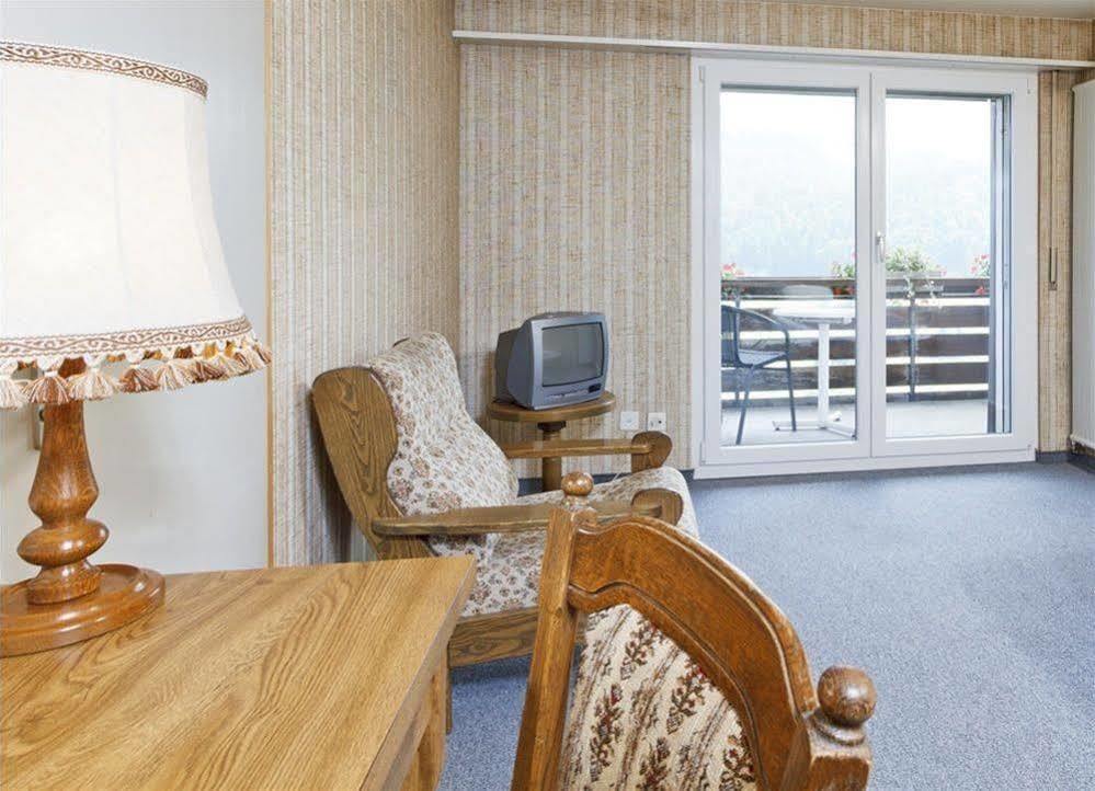 Hotel Hirschen Alt St. Johann Buitenkant foto